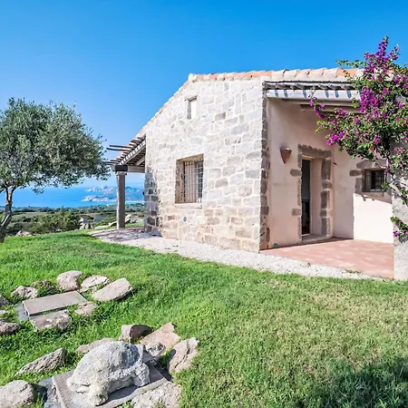Stazzo Serafini By Interhome رينا ماجور