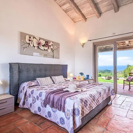 Stazzo Serafini By Interhome
