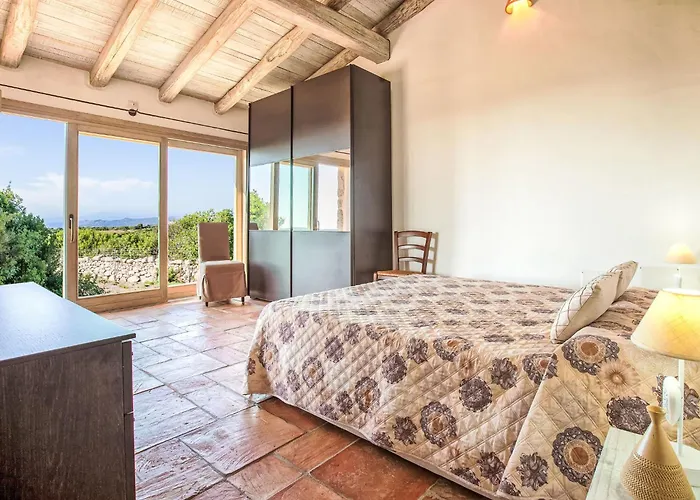 Stazzo Serafini By Interhome Rena Majore